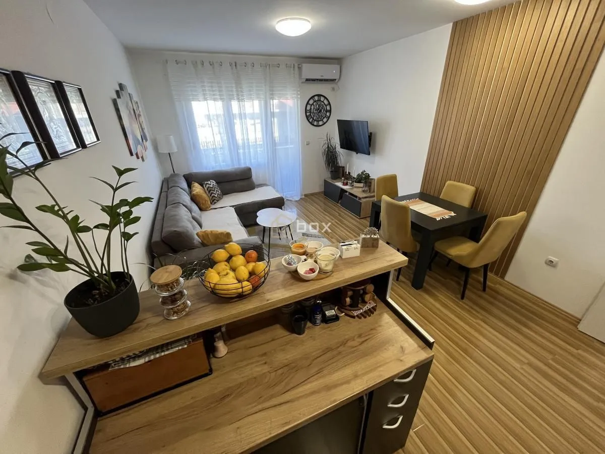 Prodaja, dvosoban stan, 54m², Pantelej, Niš