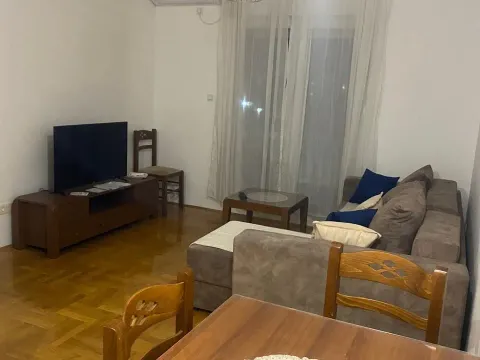 Izdavanje, stan, 43m², Tuški Put, Podgorica