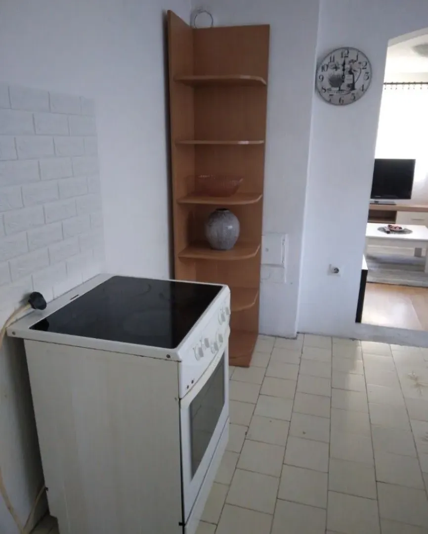 Izdavanje, stan, 55m², Momišići, Podgorica