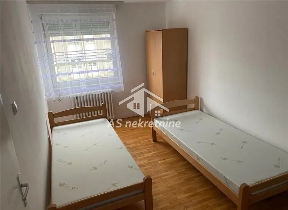 Rent, apartment, 79m², Voždovac Sve Podlokacije, Beograd