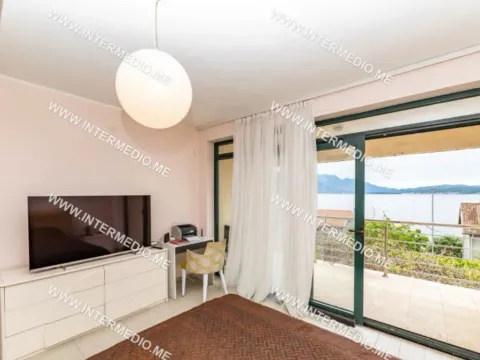 Sale, two bedroom apartment, 103m², Bijela, Herceg Novi - image 2