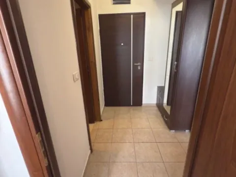 Izdavanje, jednosoban stan, 42m², Stari Aerodrom, Podgorica - image 7