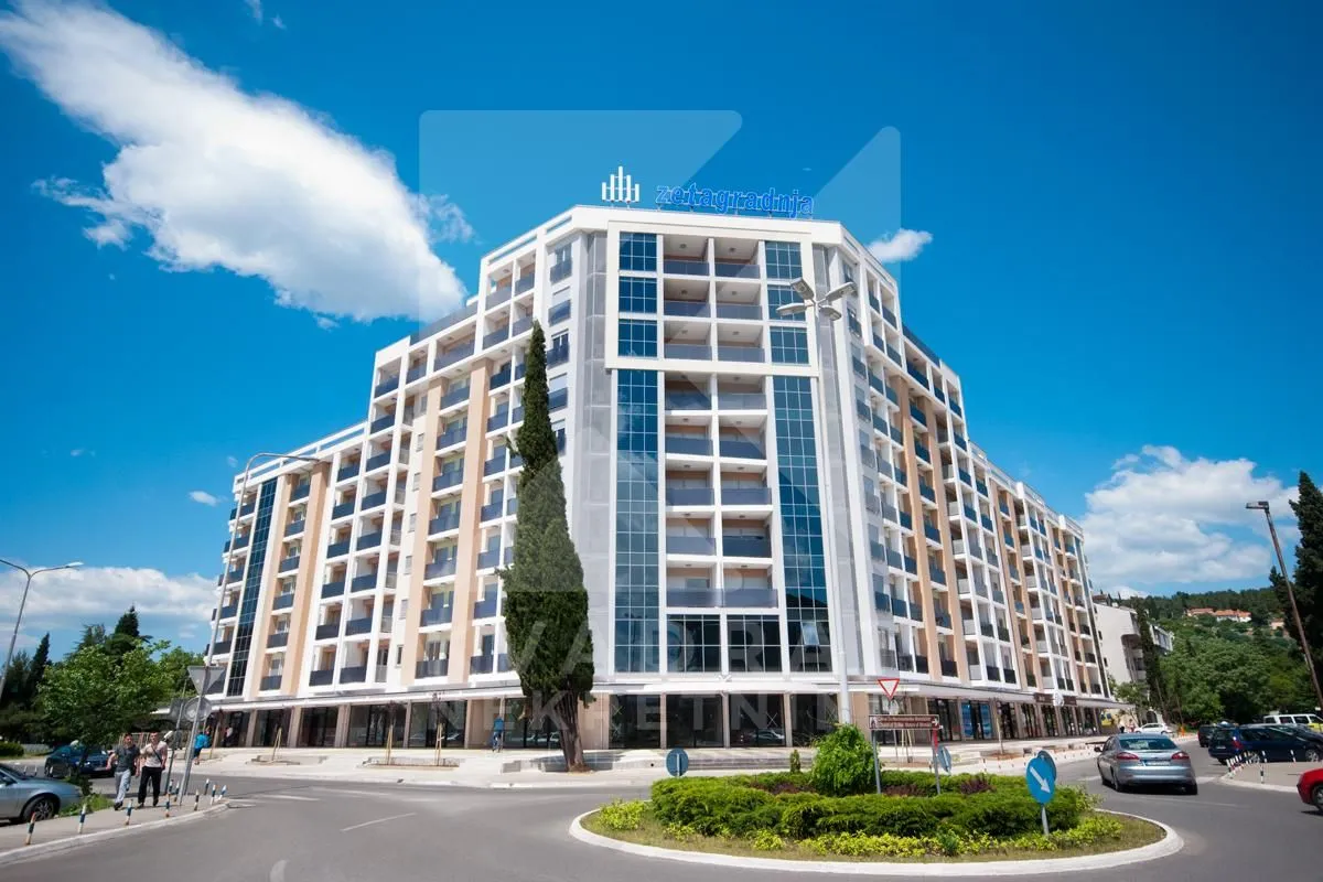 Rent, office space, 250m², Preko Morače, Podgorica