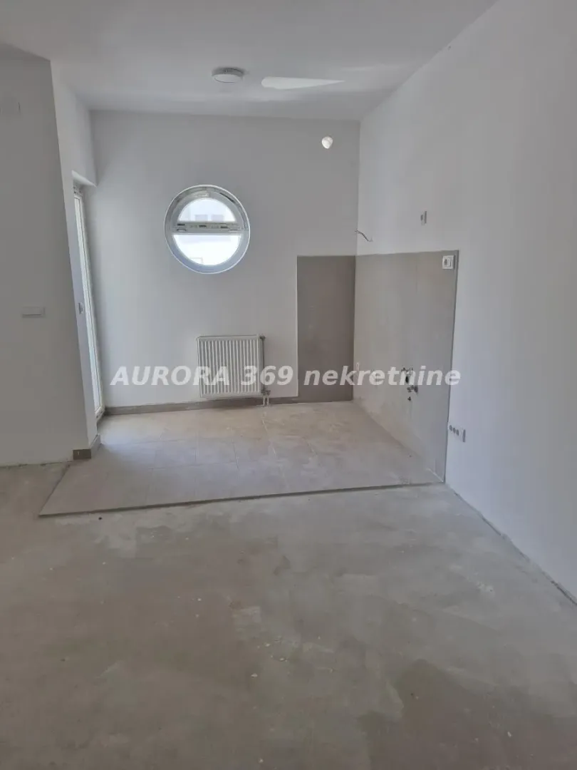Sale, studio apartment, 40m², Ruma, Srbija