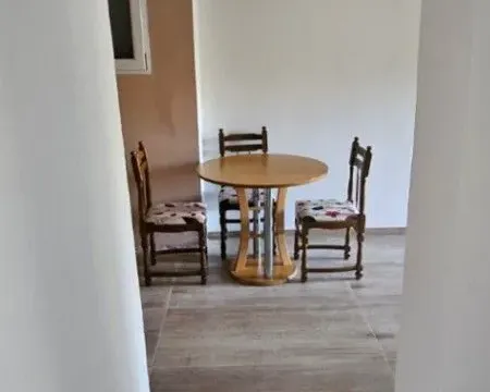 Izdavanje, dvosoban stan, 40m², Centar, Danilovgrad - image 4