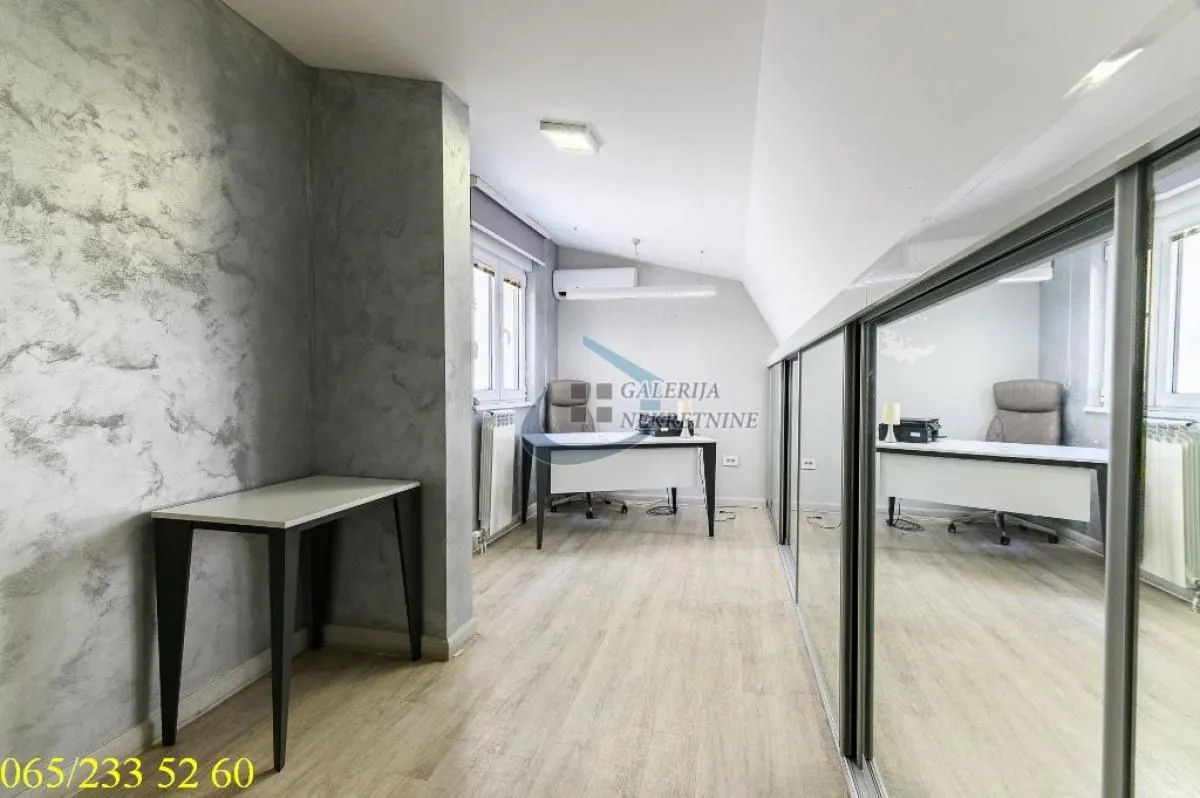 Prodaja, stan, 118m², Đeram Pijaca, Beograd