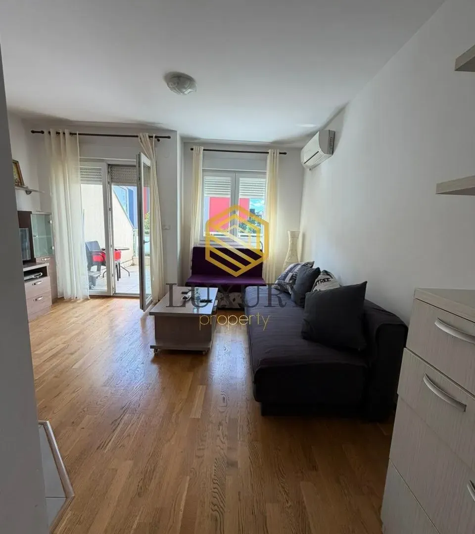 Sale, studio apartment, 38m², City Kvart, Podgorica