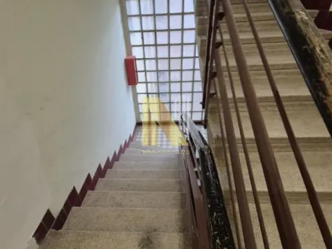 Izdavanje, poslovni prostor, 122m², Centar, Novi Sad