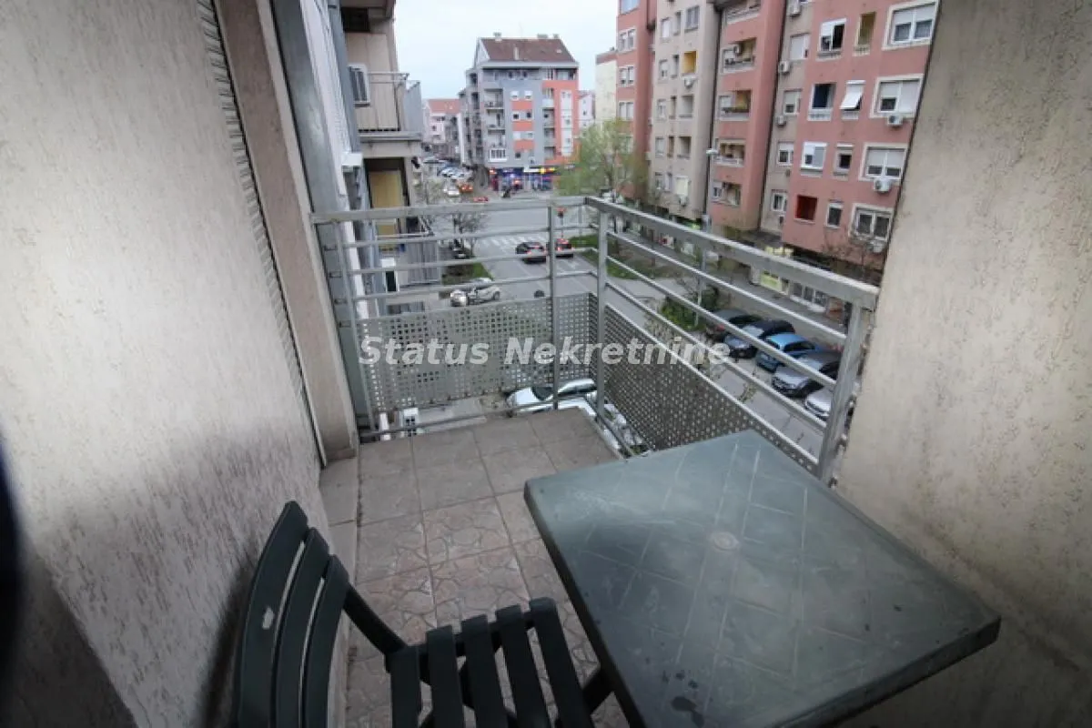 Prodaja, trosoban stan, 54m², Nova Detelinara, Novi Sad Sve Podlokacije