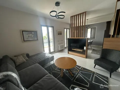 Prodaja, dvosoban stan, 85m², Porto Montenegro, Tivat - image 2