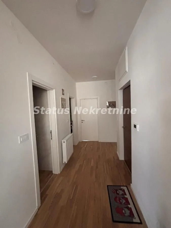 Prodaja, četvorosoban stan, 82m², Telep, Novi Sad Sve Podlokacije