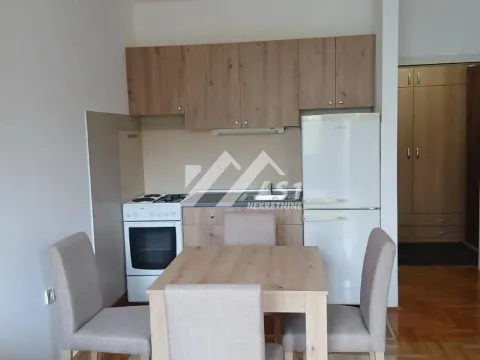 Izdavanje, jednosoban stan, 33m², Grbavica, Novi Sad Sve Podlokacije - image 7