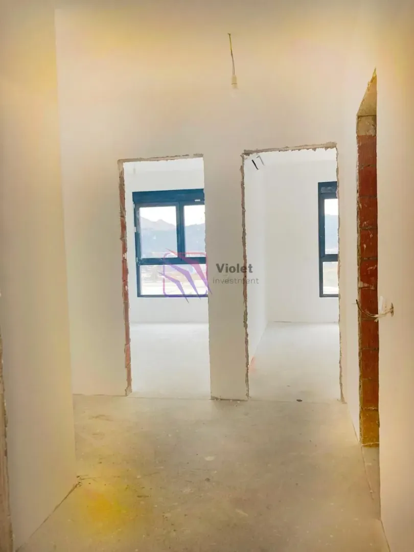 Prodaja, dvosoban stan, 74m², Bar, Crna Gora