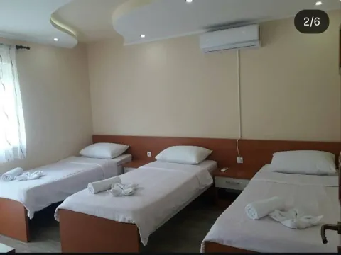 Rent, two bedroom apartment, 65m², Bijela, Herceg Novi - image 1