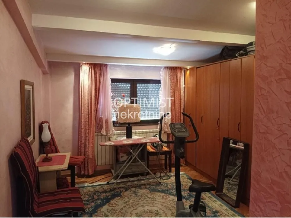 Sale, apartment, 103m², Banovo Brdo, Beograd