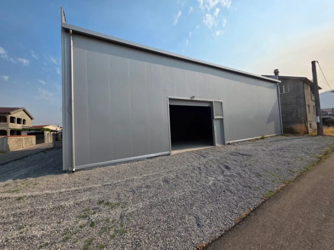 Rent, office space, 250m², Tuzi, Podgorica