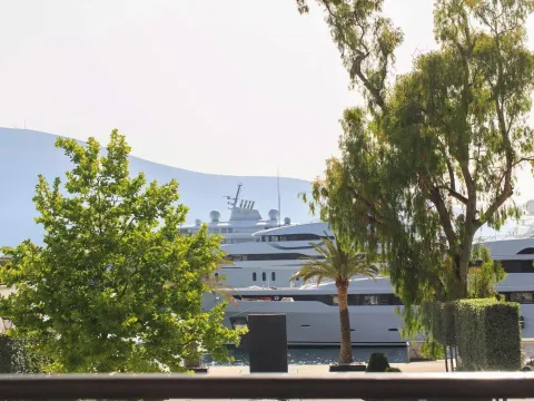 Prodaja, jednosoban stan, 90m², Porto Montenegro, Tivat - image 18