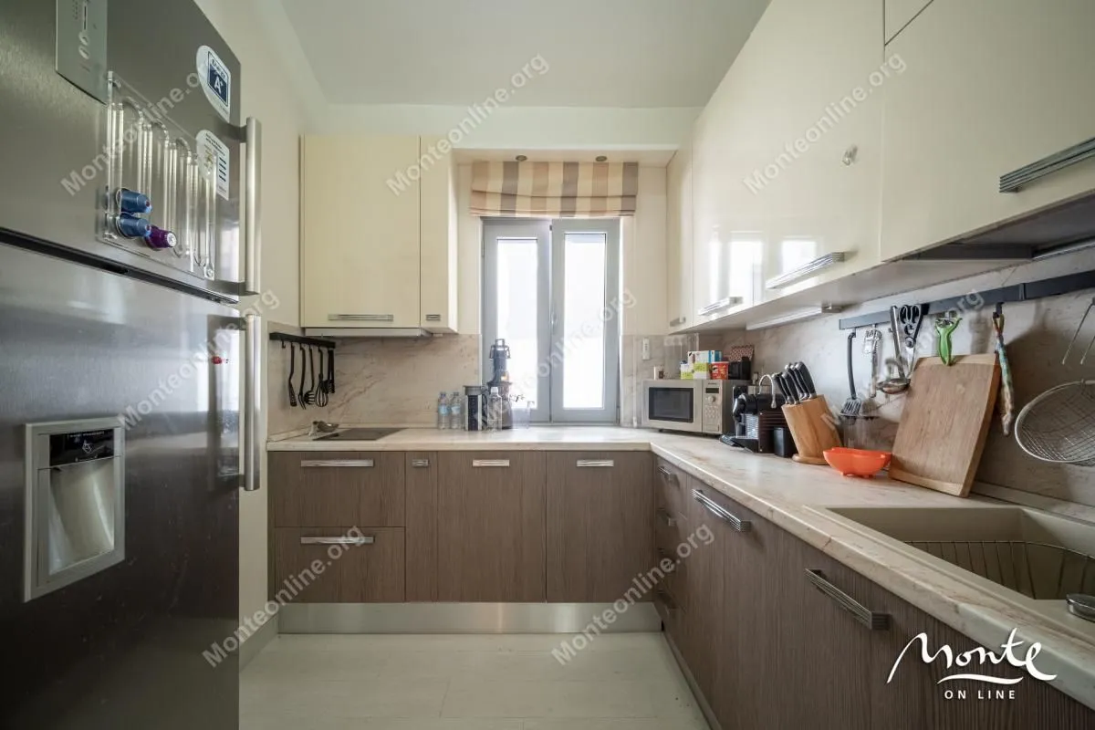 Sale, house, 484m², Stoliv, Kotor