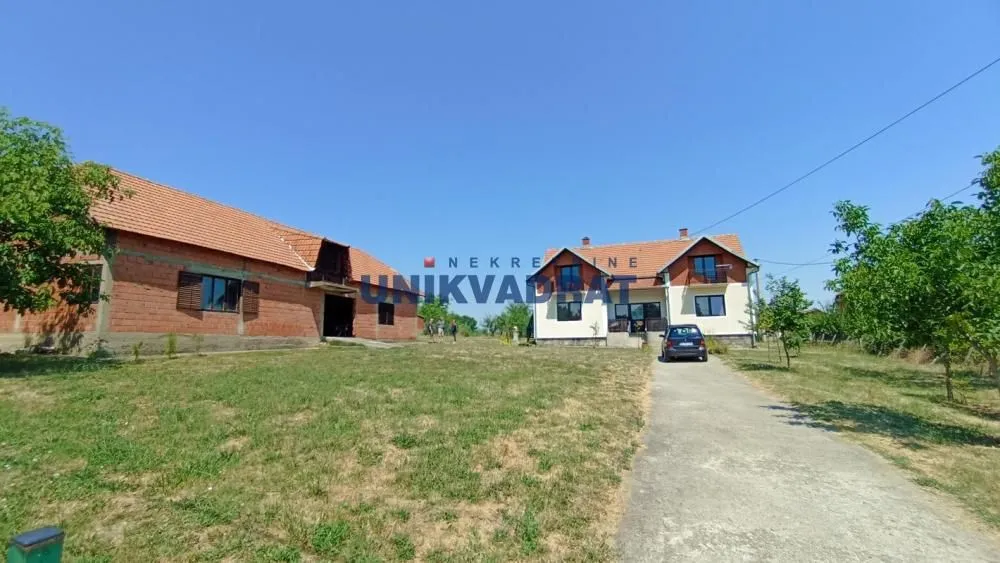 Sale, house, 280m², Centar, Topola
