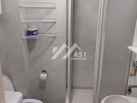 Rent, apartment, 33m², Grbavica, Novi Sad Sve Podlokacije - image 8