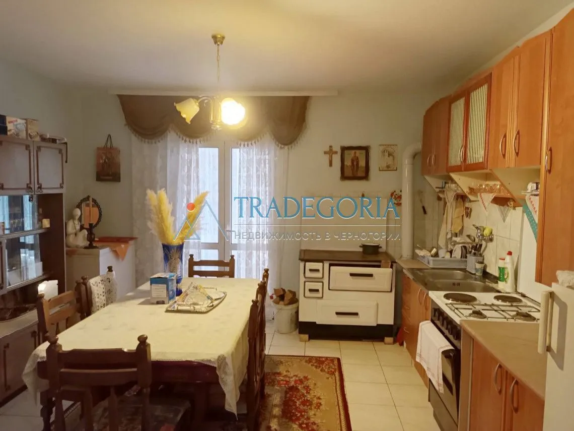 Prodaja, kuća, 160m², Bar, Crna Gora