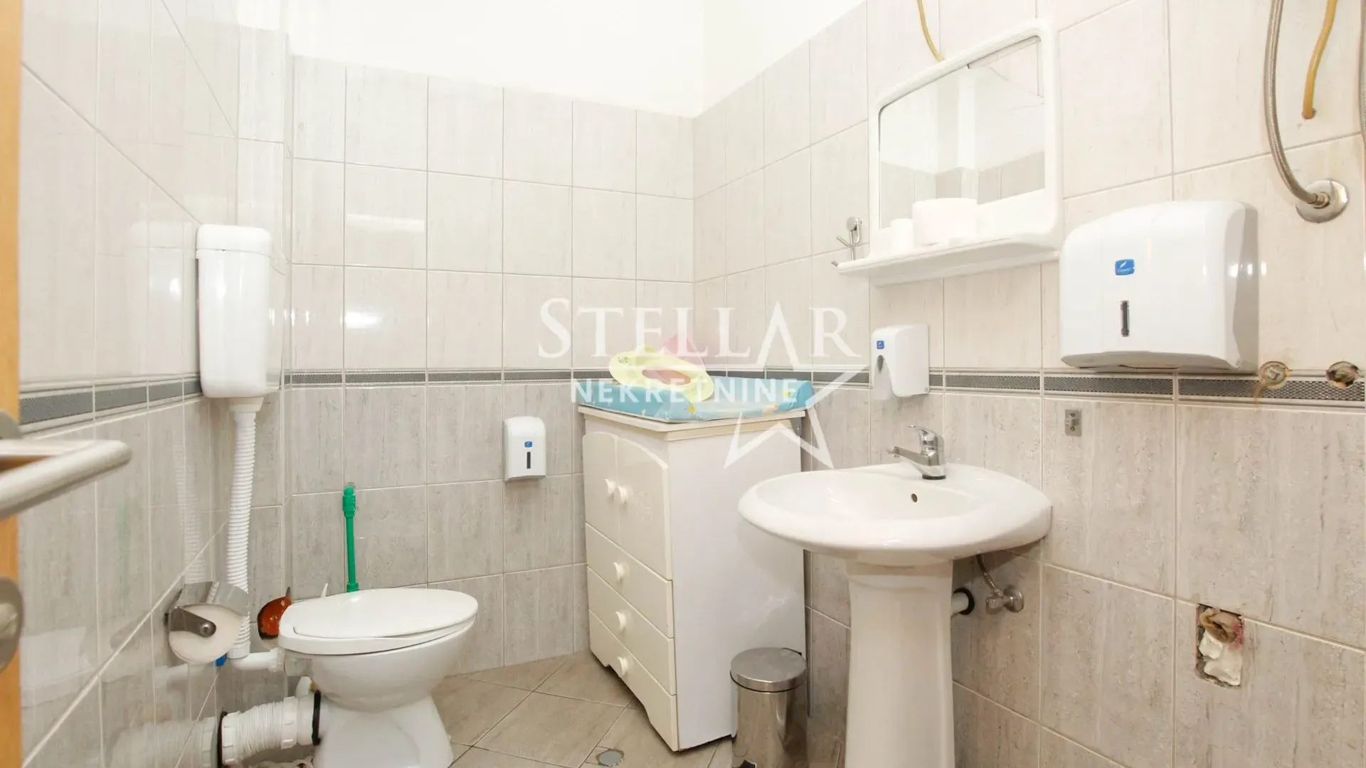 Rent, office space, 120m², Zabjelo, Podgorica