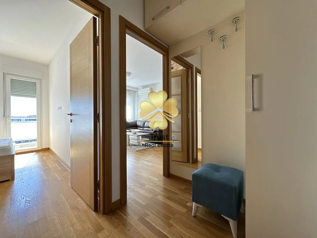 Rent, one bedroom apartment, 45m², City Kvart, Podgorica