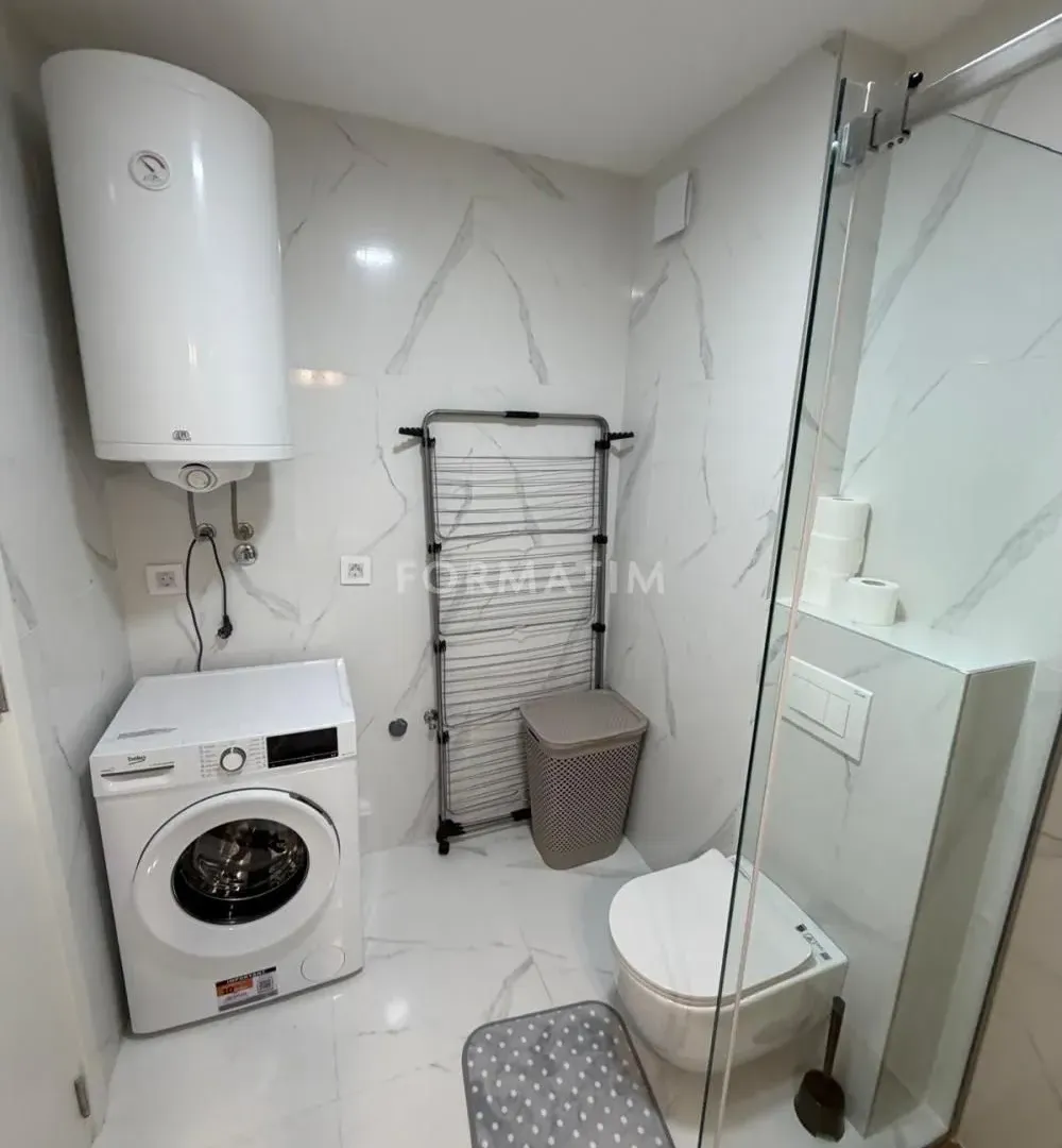 Izdavanje, trosoban stan, 60m², Bulbulder, Zvezdara Sve Podlokacije