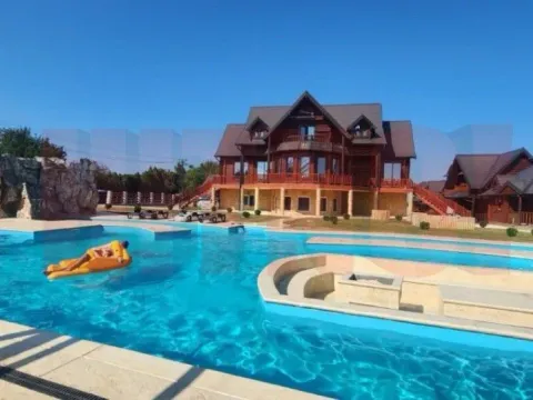 Sale, hospitality venue, 1000m², Čortanovci, Inđija - image 2