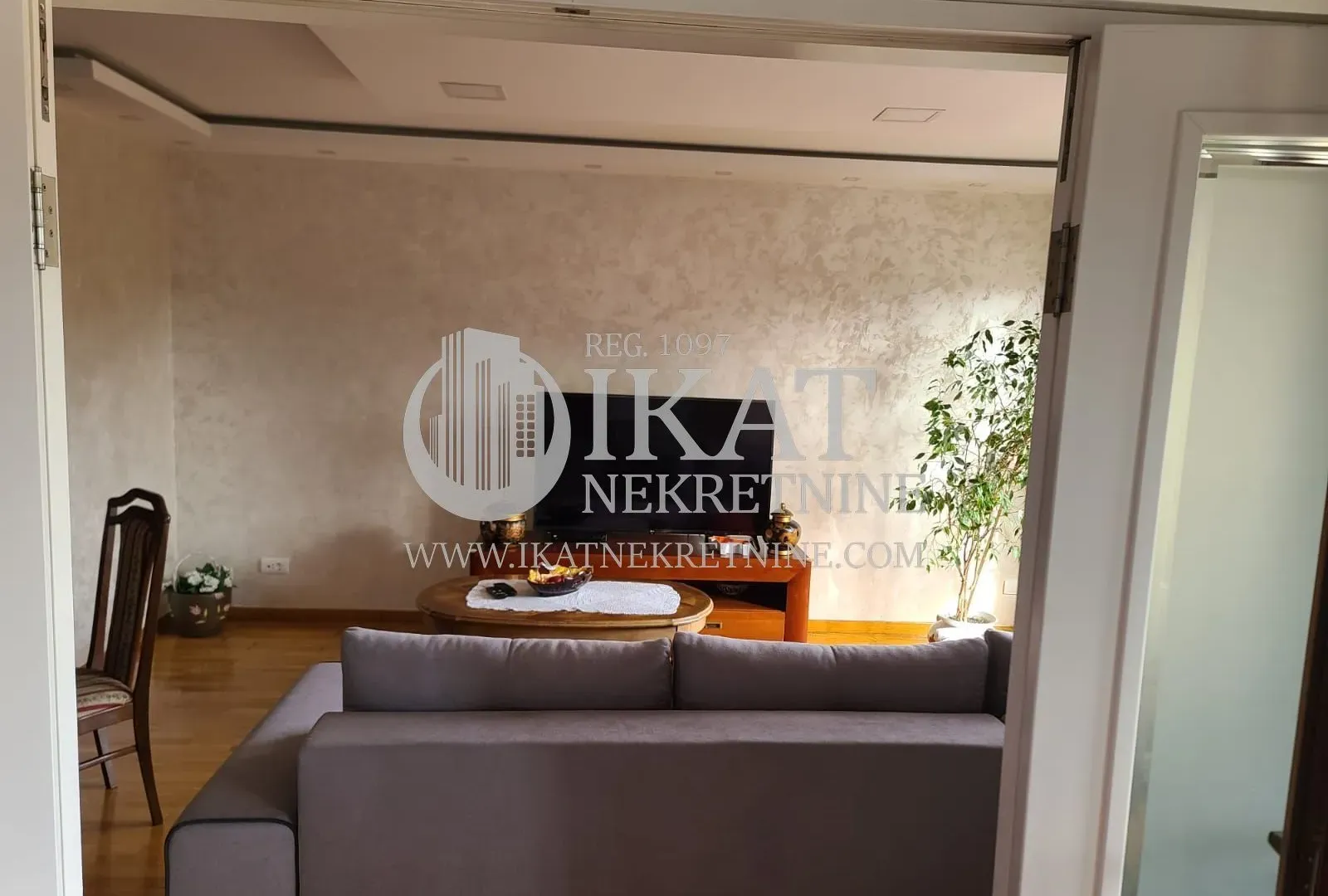 Prodaja, četvorosoban stan, 102m², Kalenić Pijaca, Vračar Sve Podlokacije