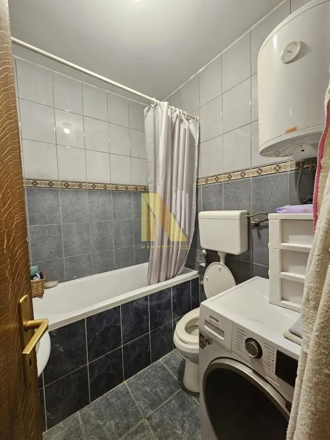 Izdavanje, jednosoban stan, 36m², Bulevar patrijarha Pavla, Novi Sad Sve Podlokacije