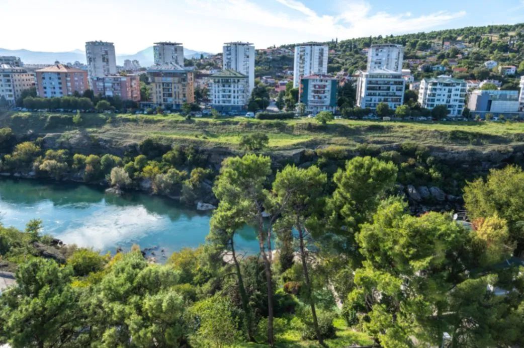 Izdavanje, jednosoban stan, 47m², Centar, Podgorica