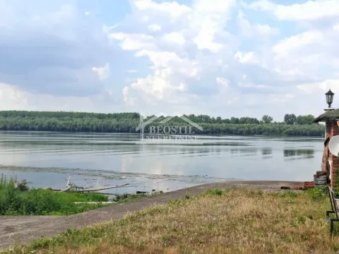 Kuća in Centar