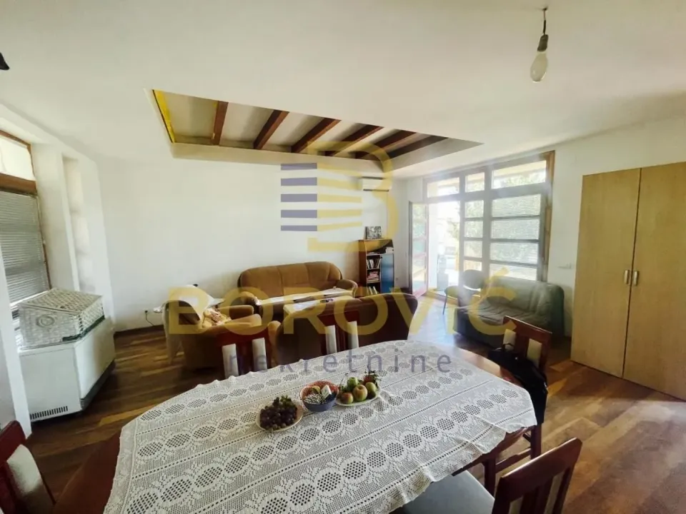 Prodaja, kuća, 148m², Surčin, Beograd