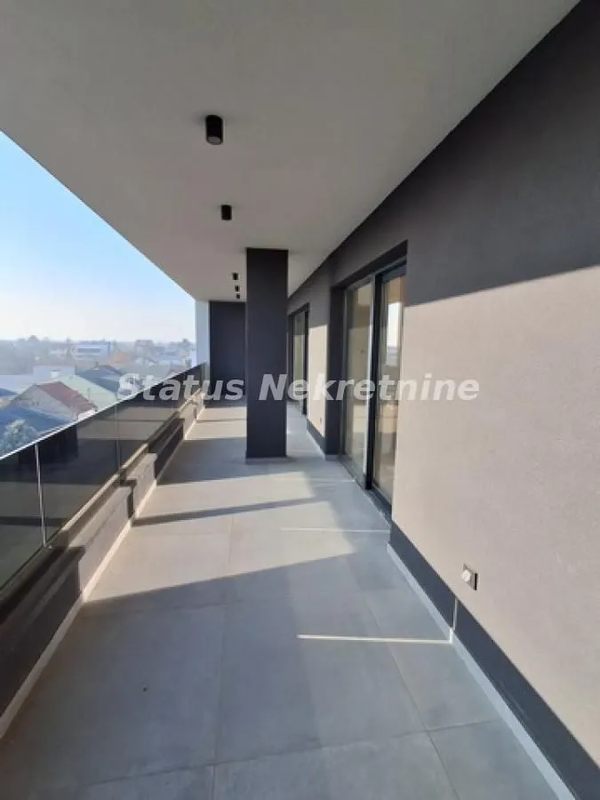Prodaja, stan, 210m², Telep, Novi Sad Sve Podlokacije