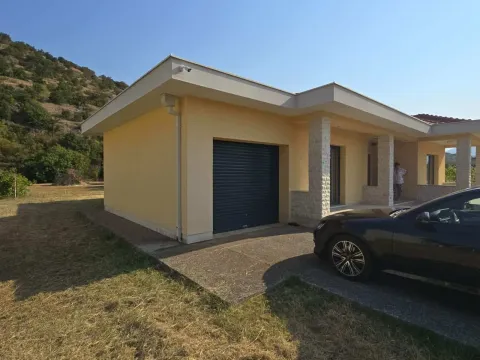 Prodaja, kuća, 200m², Podgorica, Crna Gora - image 18
