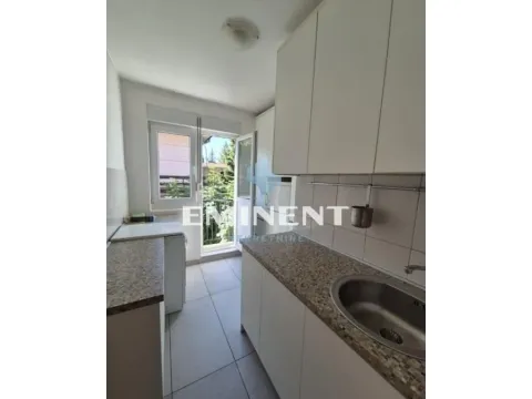 Izdavanje, dvosoban stan, 60m², Dušanovac, Voždovac Sve Podlokacije - image 3