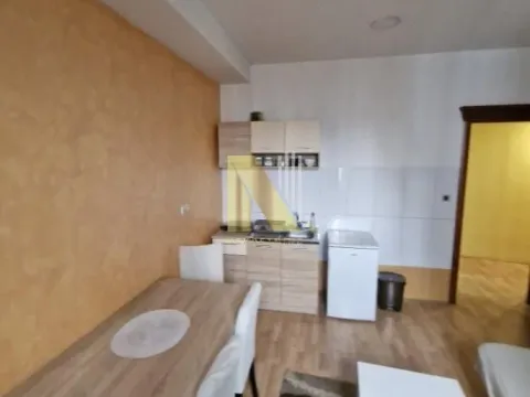 Rent, studio apartment, 27m², Bulevar Oslobodjenja, Novi Sad Sve Podlokacije - image 3