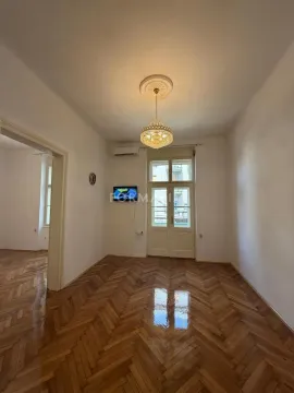 Rent, three bedroom apartment, 75m², Savski Venac, Beograd - image 4