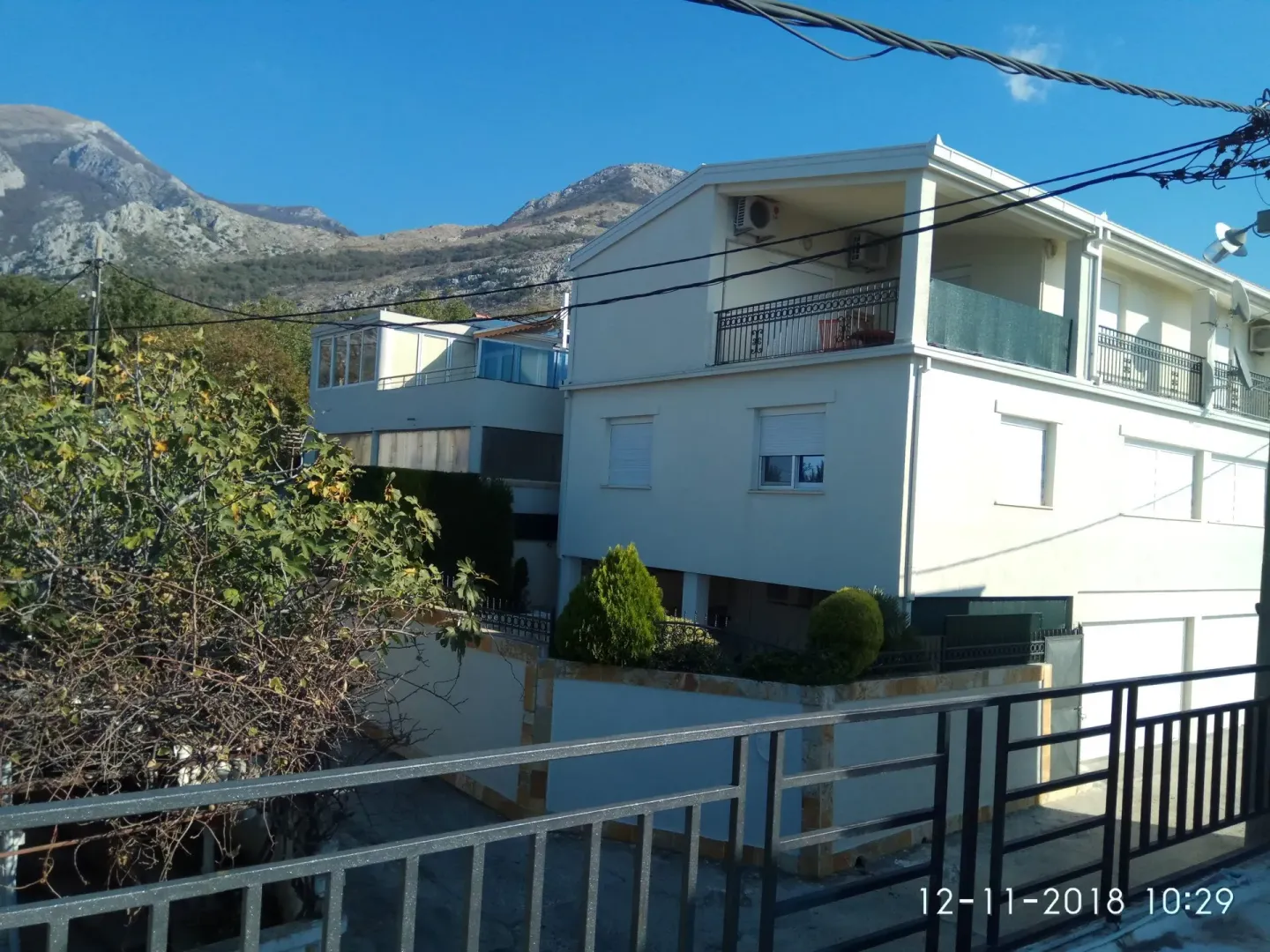 Prodaja, kuća, 200m², Bar, Crna Gora