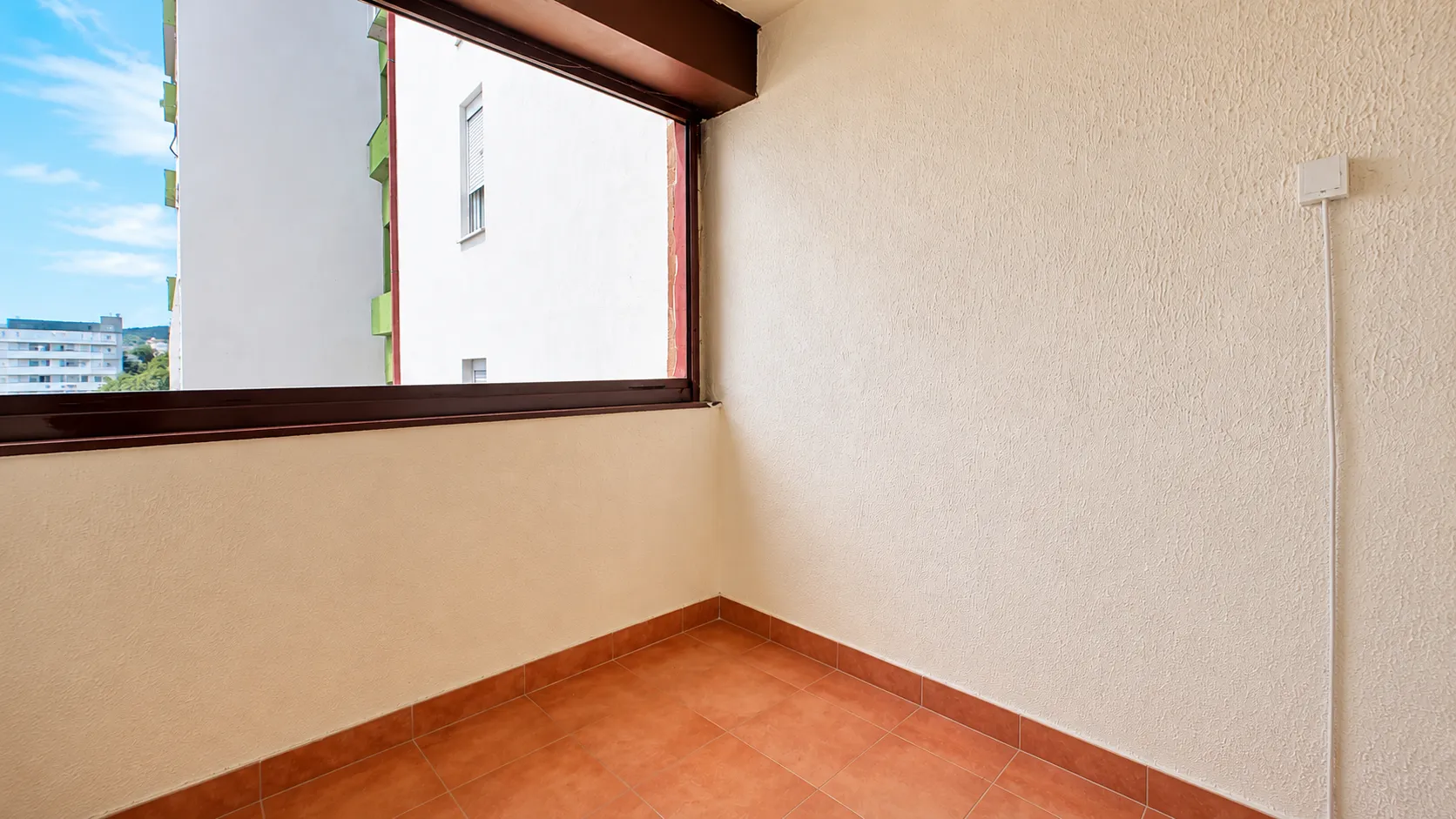 Prodaja, dvosoban stan, 77m², Blok 5, Podgorica