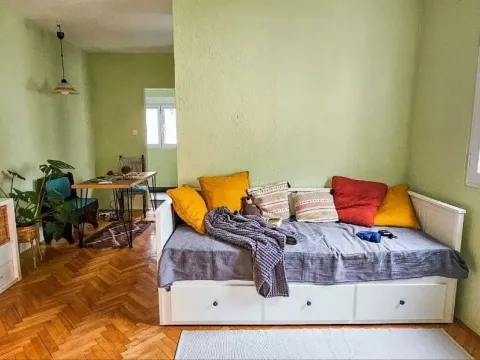 Rent, studio apartment, 40m², Dobrota, Kotor - image 2