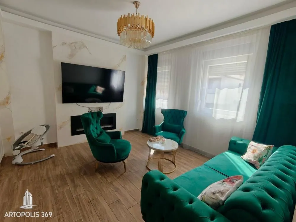 Prodaja, dvosoban stan, 52m², Ledine, Beograd