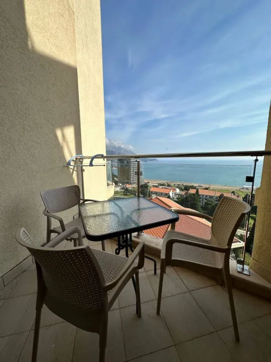 Sale, two bedroom apartment, 43m², Bečići, Budva