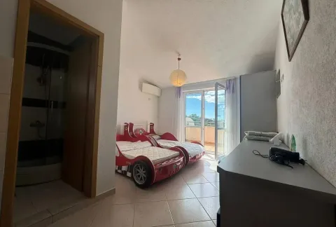 Prodaja, četvorosoban stan, 176m², Petrovac, Budva - image 8