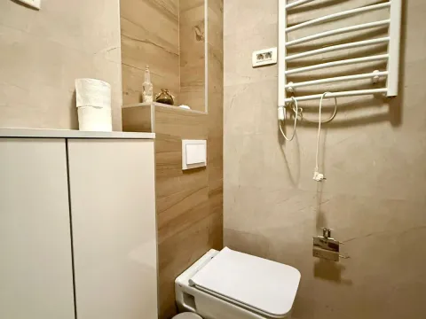 Rent, one bedroom apartment, 47m², Blok 9, Podgorica - image 10