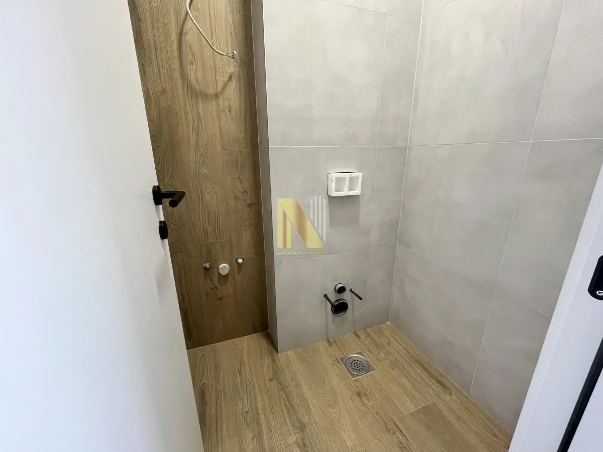 Prodaja, stan, 191m², Bulevar Evrope, Novi Sad Sve Podlokacije
