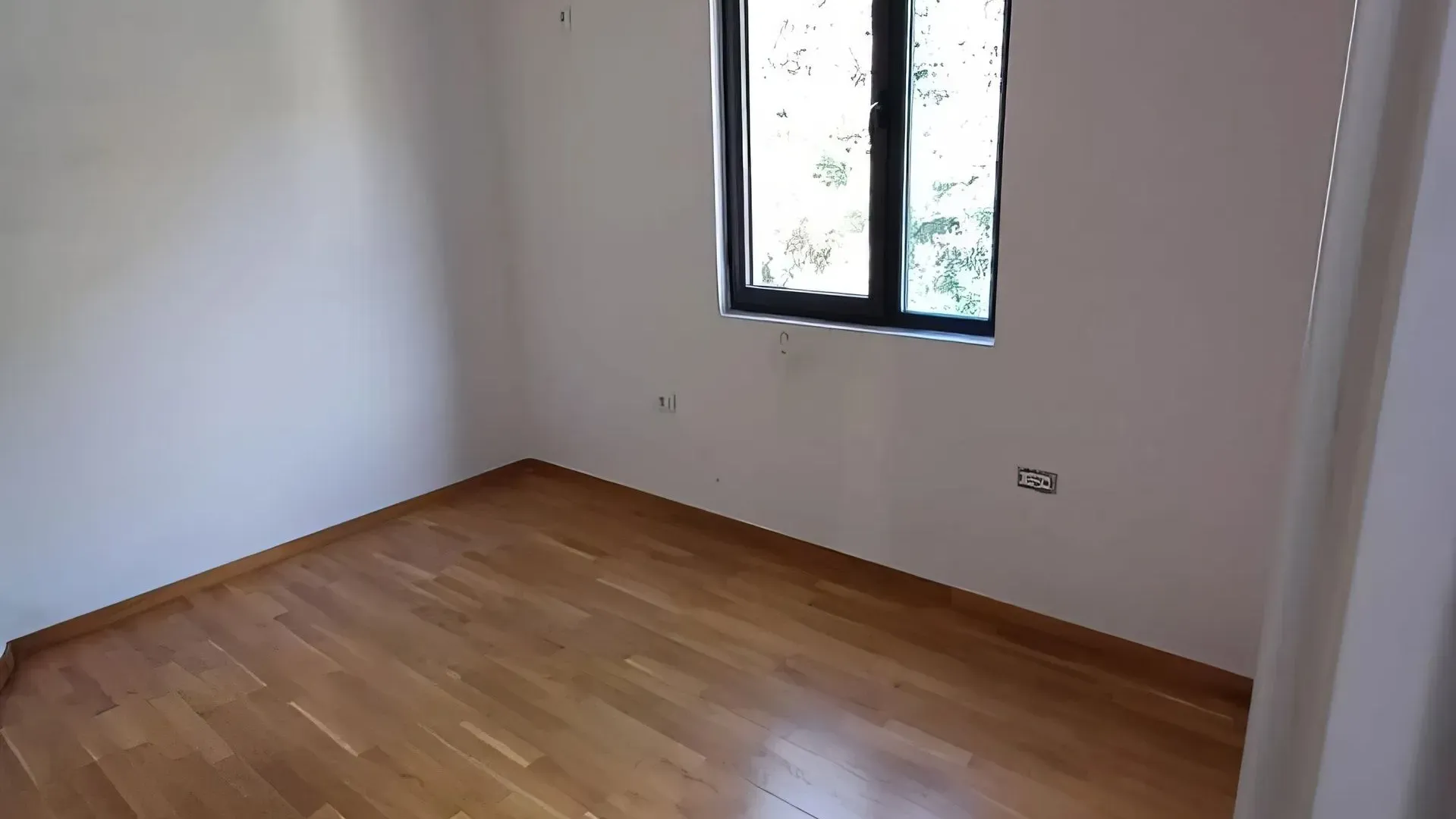 Prodaja, trosoban stan, 90m², Bečići, Budva