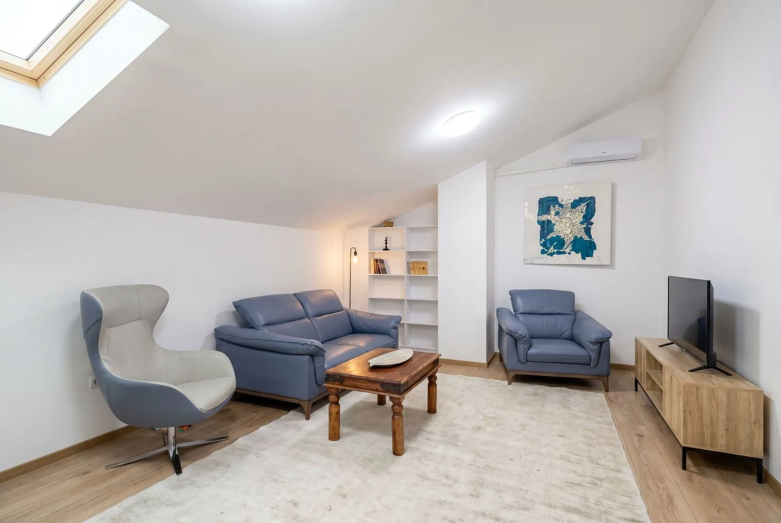 Rent, three bedroom apartment, 100m², Budva, Crna Gora