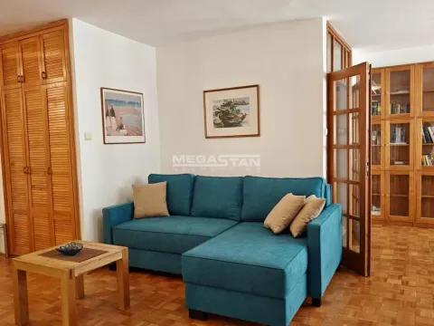 Izdavanje, trosoban stan, 91m², Vračar Sve Podlokacije, Beograd - image 5